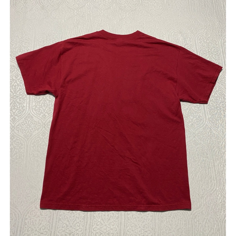 Hanes Heavyweight Wildcat Lodge Graphic T-Shirt Maroon Red Mens L Vintage Y2K - Picture 2 of 5